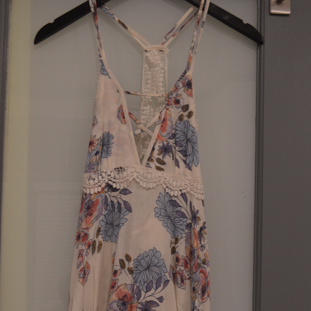 Hi-Low Buckle Tank